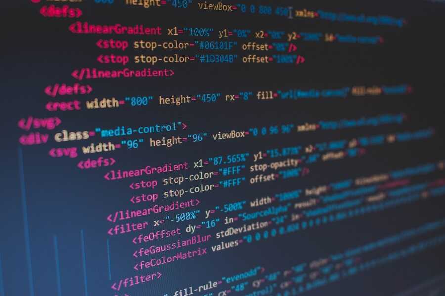 IT企業で活躍できる理系スキルとは？