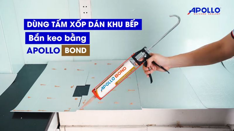 Sử dụng keo đa năng Apollo Bond để thi công ốp tấm xốp giả đá