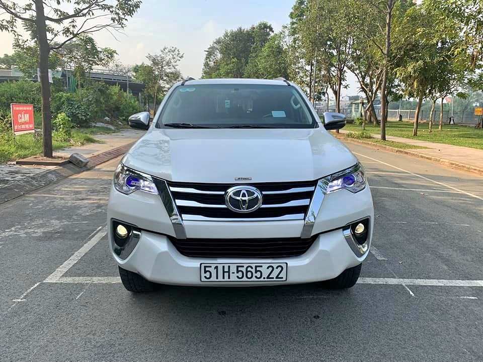 Thuê Xe 7 Chỗ 1 Ngày Lựa Chọn Hoàn Hảo cho Chuyến Du Lịch Của Bạn