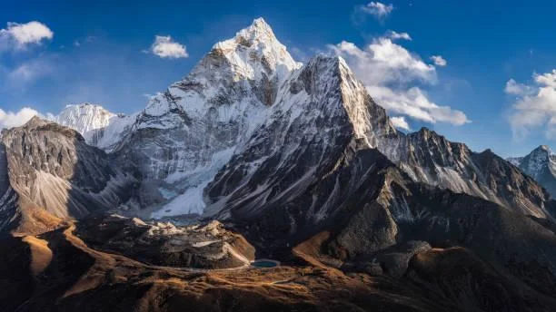 Earth’s Canvas: 20 Artistic Landscape Images, earth canvas, artistic landscapes, nature, landscape, photo art, natural expression