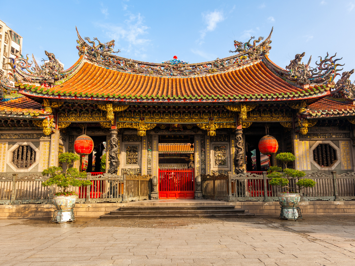 Longshan Temple