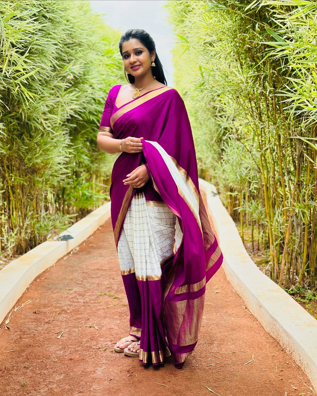 Discover the best places to buy Mysore silk sarees in Bangalore 2025! Complete guide to top showrooms, online stores like Atharva, prices & quality tips for authentic pure silk sarees.