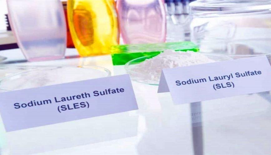 Sulfate (SLS, SLES) là chất tẩy mạnh có thể làm mất độ ẩm tự nhiên của da