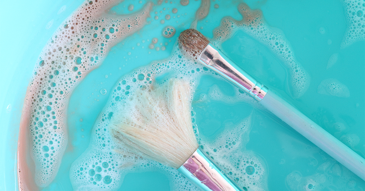 Cleaning Process for Makeup Brushes
