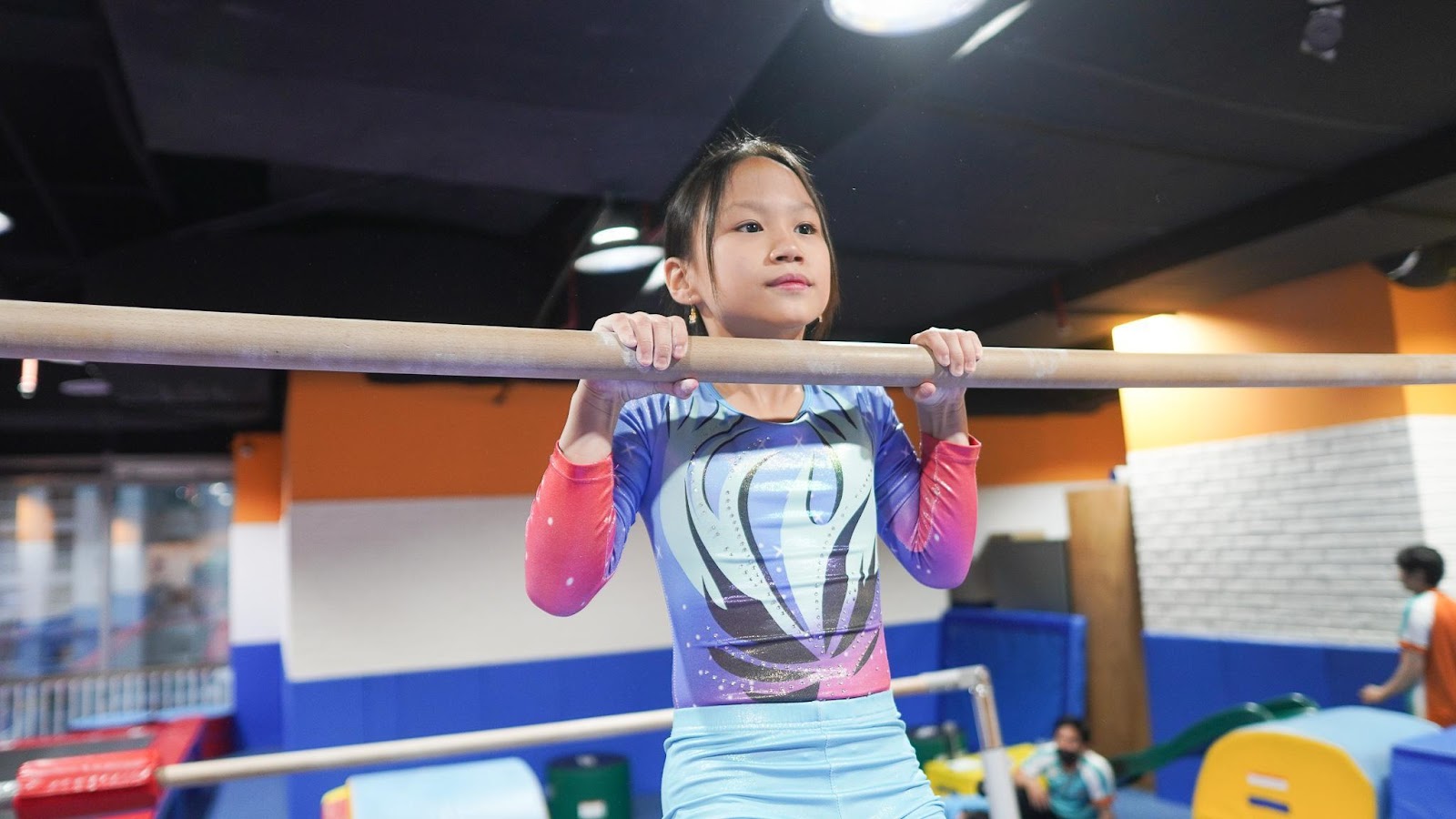 Latihan Kekuatan Genggaman untuk Pesenam - Pull-Up