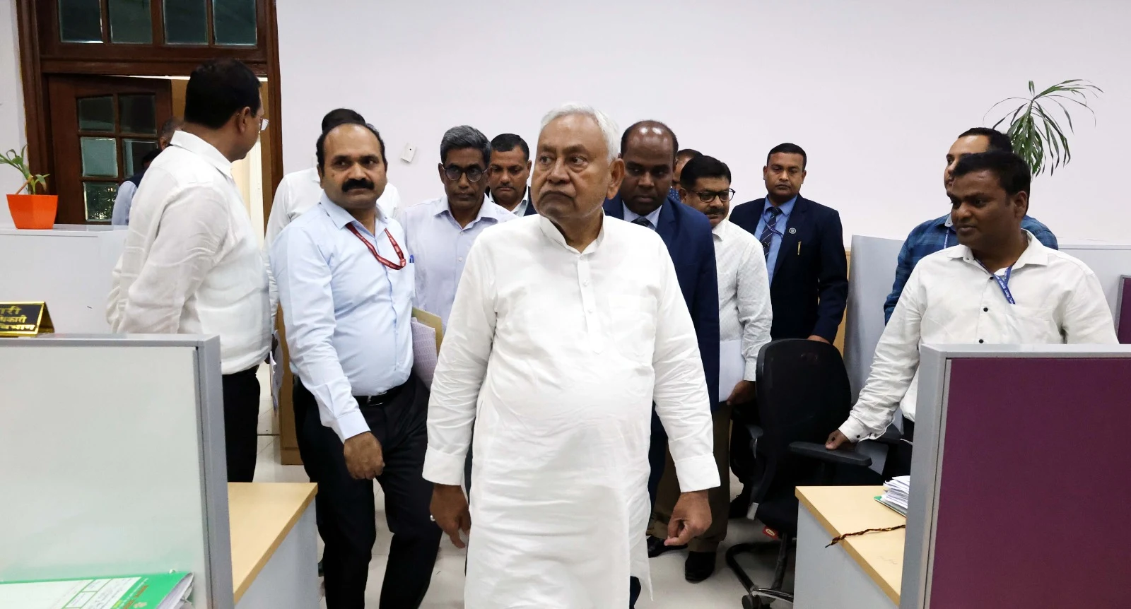 मुख्यमंत्री ने जयप्रकाश नारायण अन्तर्राष्ट्रीय हवाई अड्डा के निर्माणाधीन टर्मिनल तथा बिहटा में बनाये जानेवाले अन्तर्राष्ट्रीय एयरपोर्ट का किया स्थल निरीक्षण, निर्माण कार्य तेजी से पूर्ण करने के दिये निर्देश
