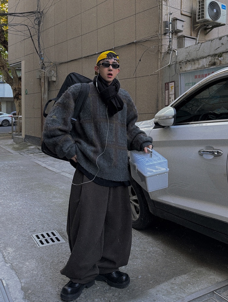 korean mens fashion: Retro-Inspired Streetwear with Cozy Layers and Bold Accessories