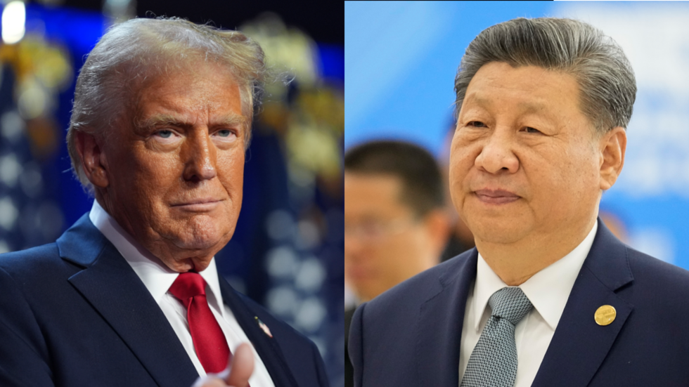 Cựu tổng thống Mỹ Donald Trump (T) và chủ tịch Trung Quốc Tập Cận Bình. 