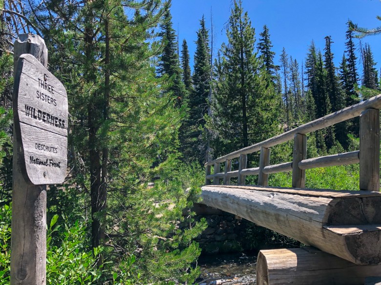 Green Lakes Hike one of the best things to do in Bend Oregon