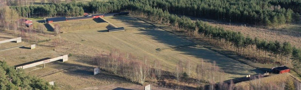 En bild som visar utomhus, gräs, träd, Flygfotografi

AI-genererat innehåll kan vara felaktigt.