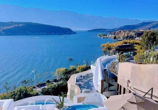 Toạ độ check-in siêu sang chảnh: Thị trấn Santorini 