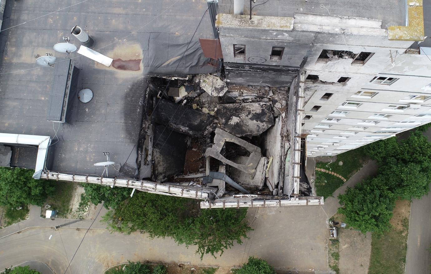 Зруйнований будинок по вулиці Наталії Ужвій, Північна Салтівка, Харків