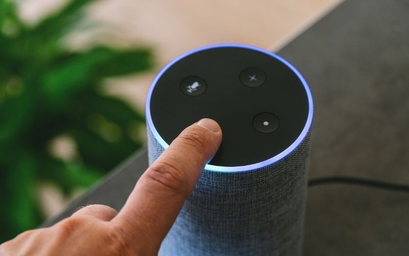Loa thông minh có thể sử dụng để nghe gọi và nhắn tin