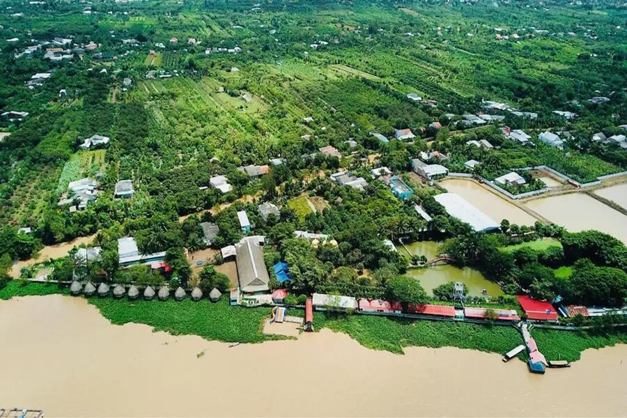 Panoramic view of Vinh Sang tourist area from above. Source: Traveloka