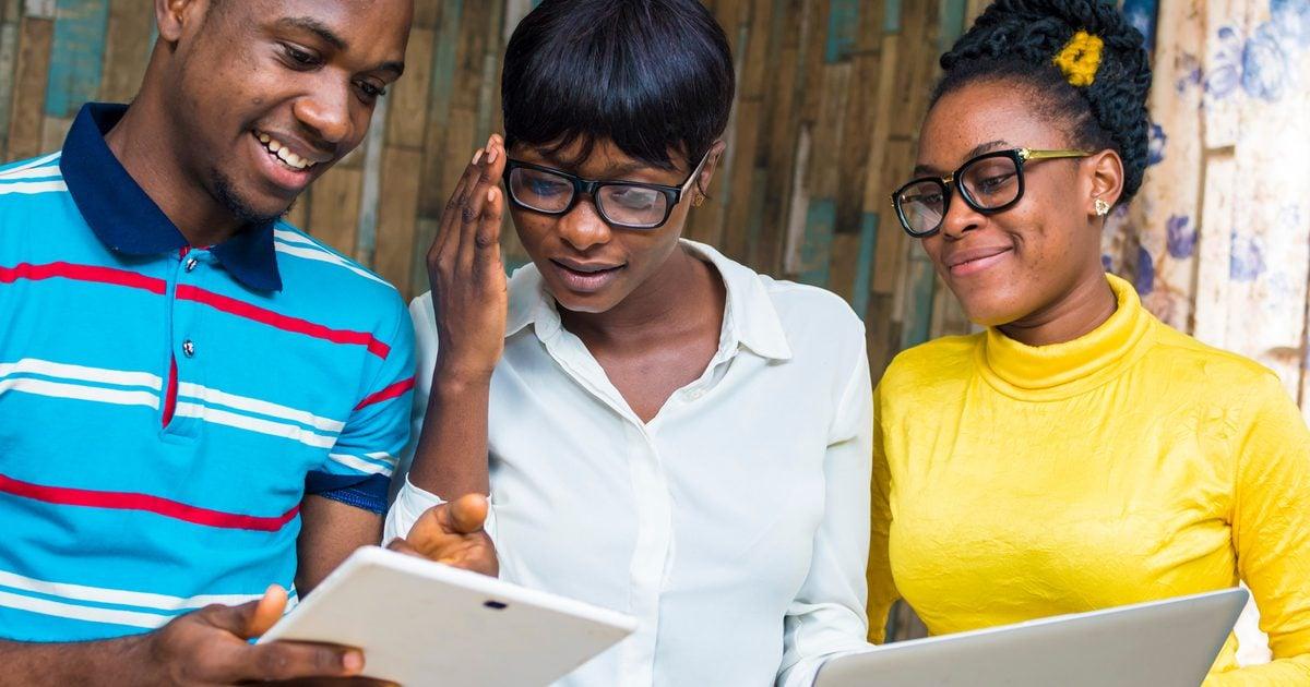 A group of people looking at a tablet

Recommendations for Promoting Youth Entrepreneurship