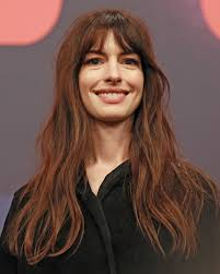 Anne Hathaway, Famous Hollywood Actresses
