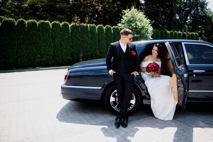 Limousine Service to Your Wedding in Detroit