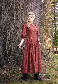 Pioneer Dresses from Recollections ...