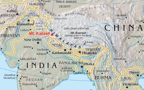 カイラス山(赤字)の地図