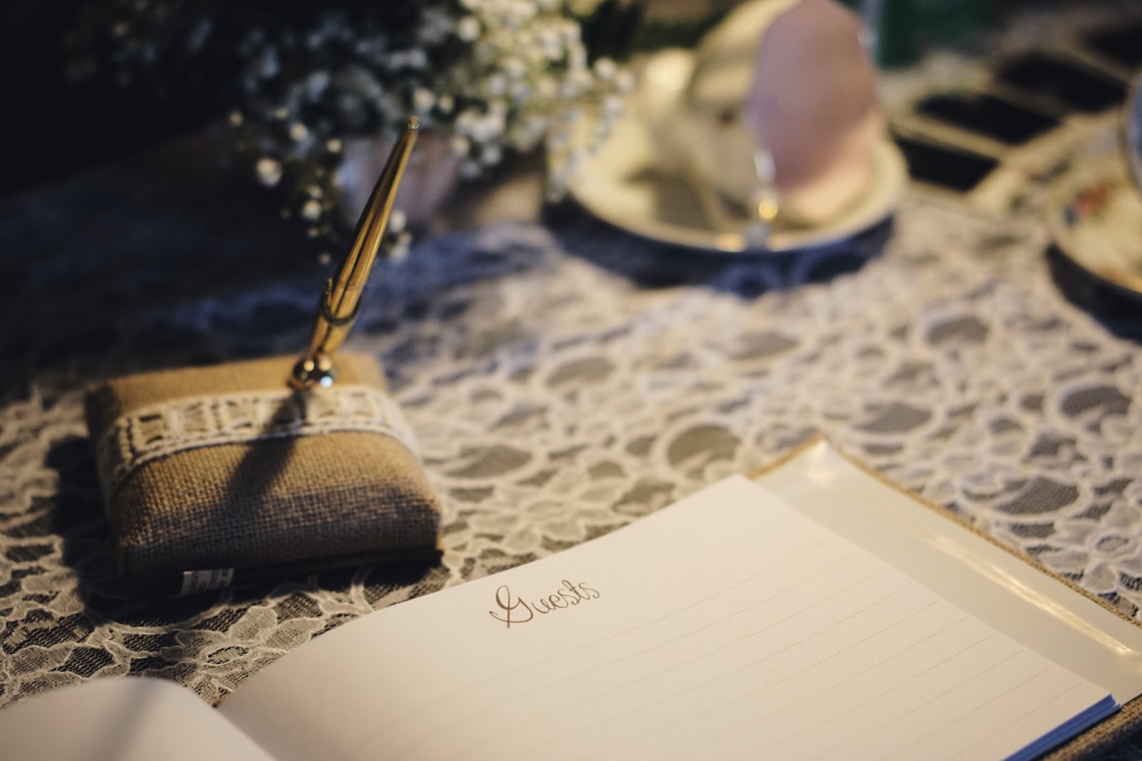 Traditional guestbook