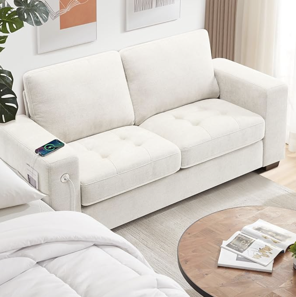 Ihanherry sofa, built in USB