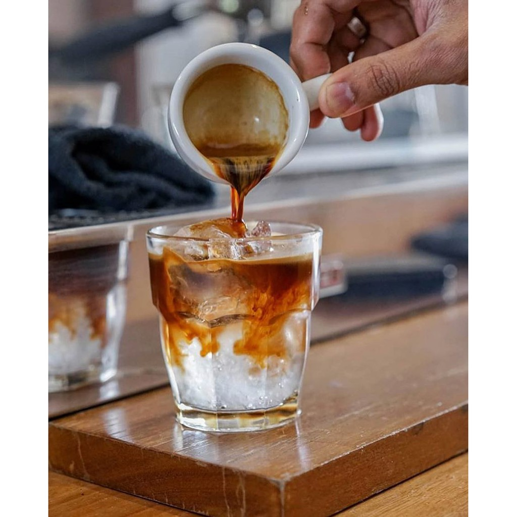 Ly thủy tinh đa năng: Từ cà phê sáng đến cocktail tối tại khách sạn - 3