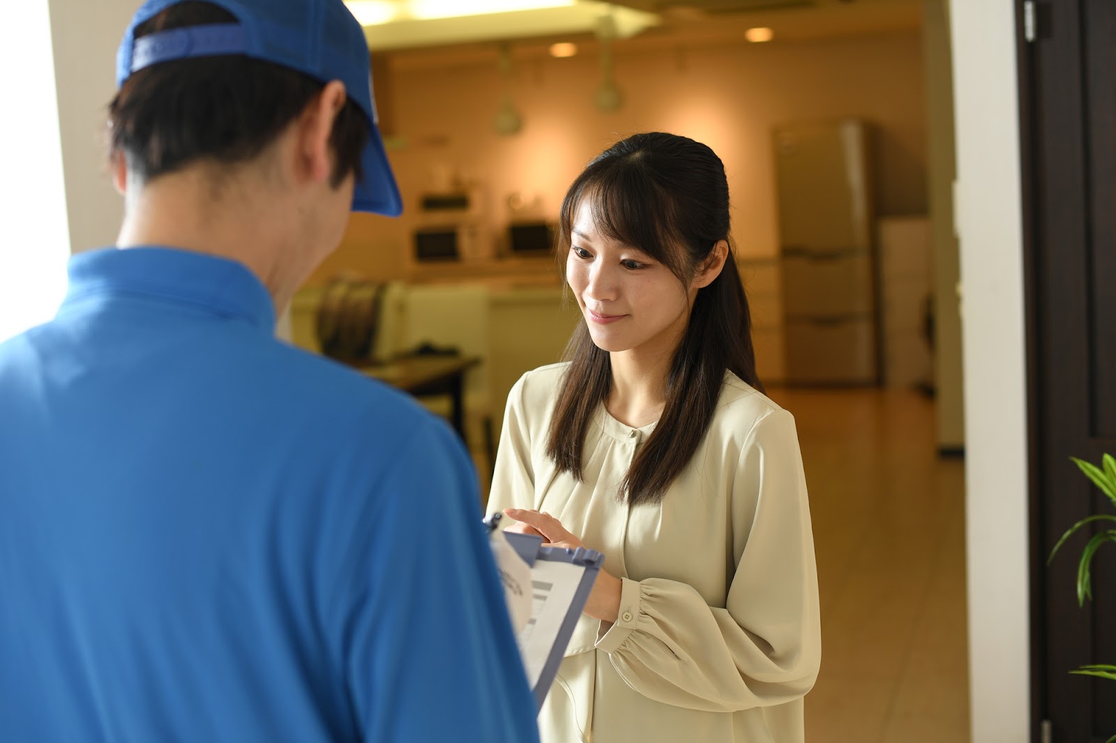 ソファを不用品回収業者に処分してもらう際の注意点