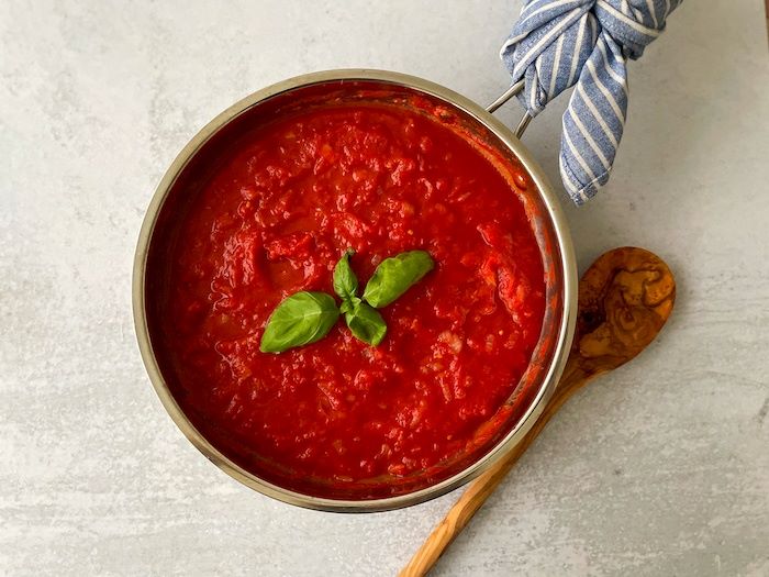 Traditional tomato paste