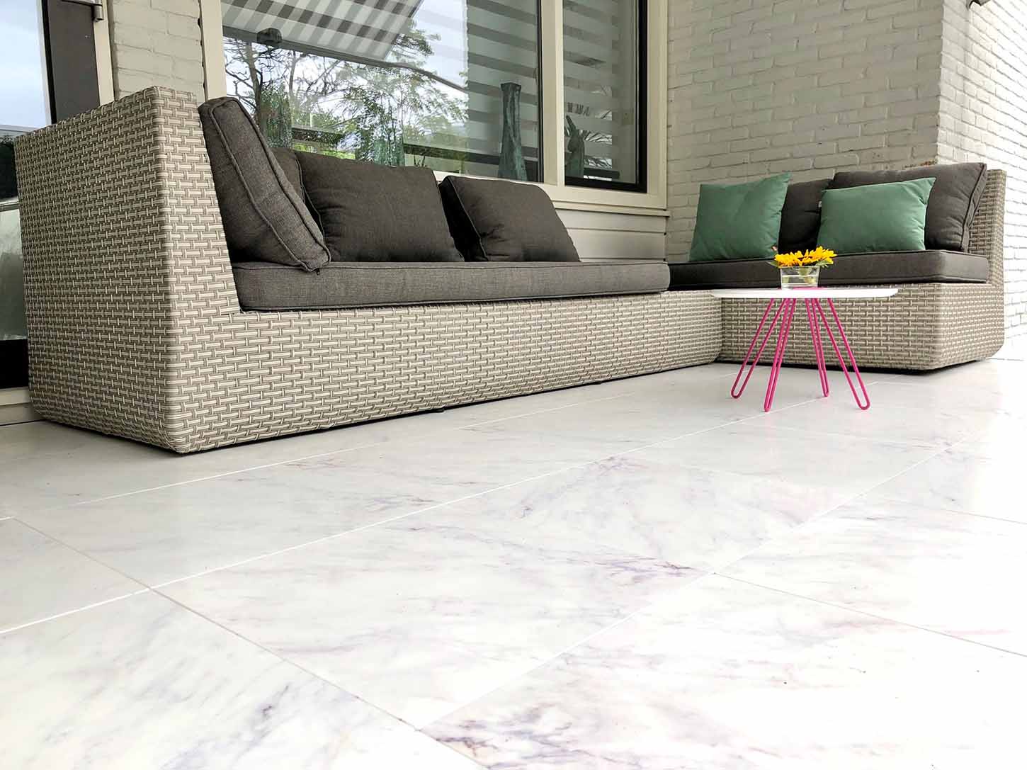 Mintás burkolatú design padló