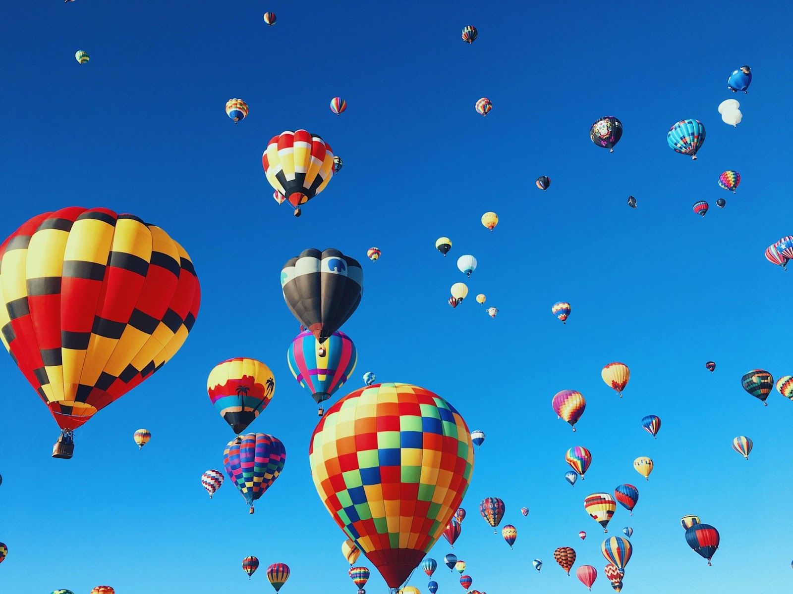 Hot air ballooning in Sri Lanka