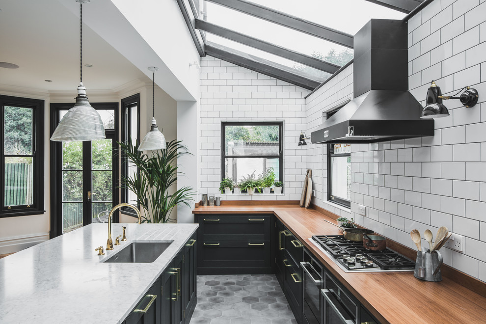 black and white kitchen