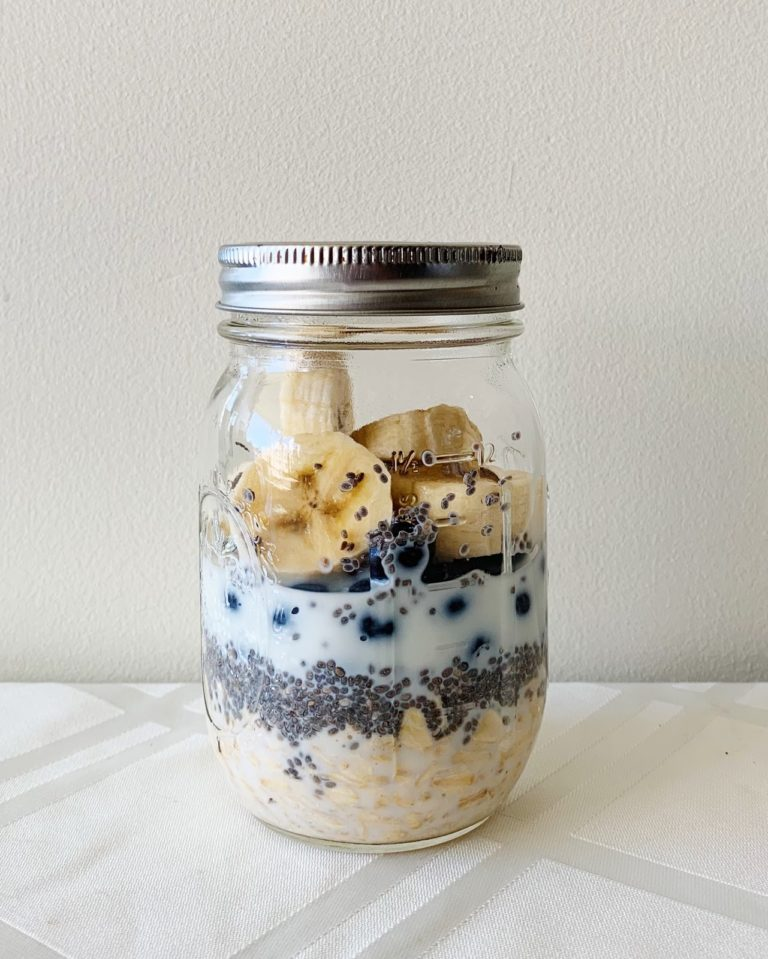 Blueberry Banana Overnight Oats with Chia Seeds