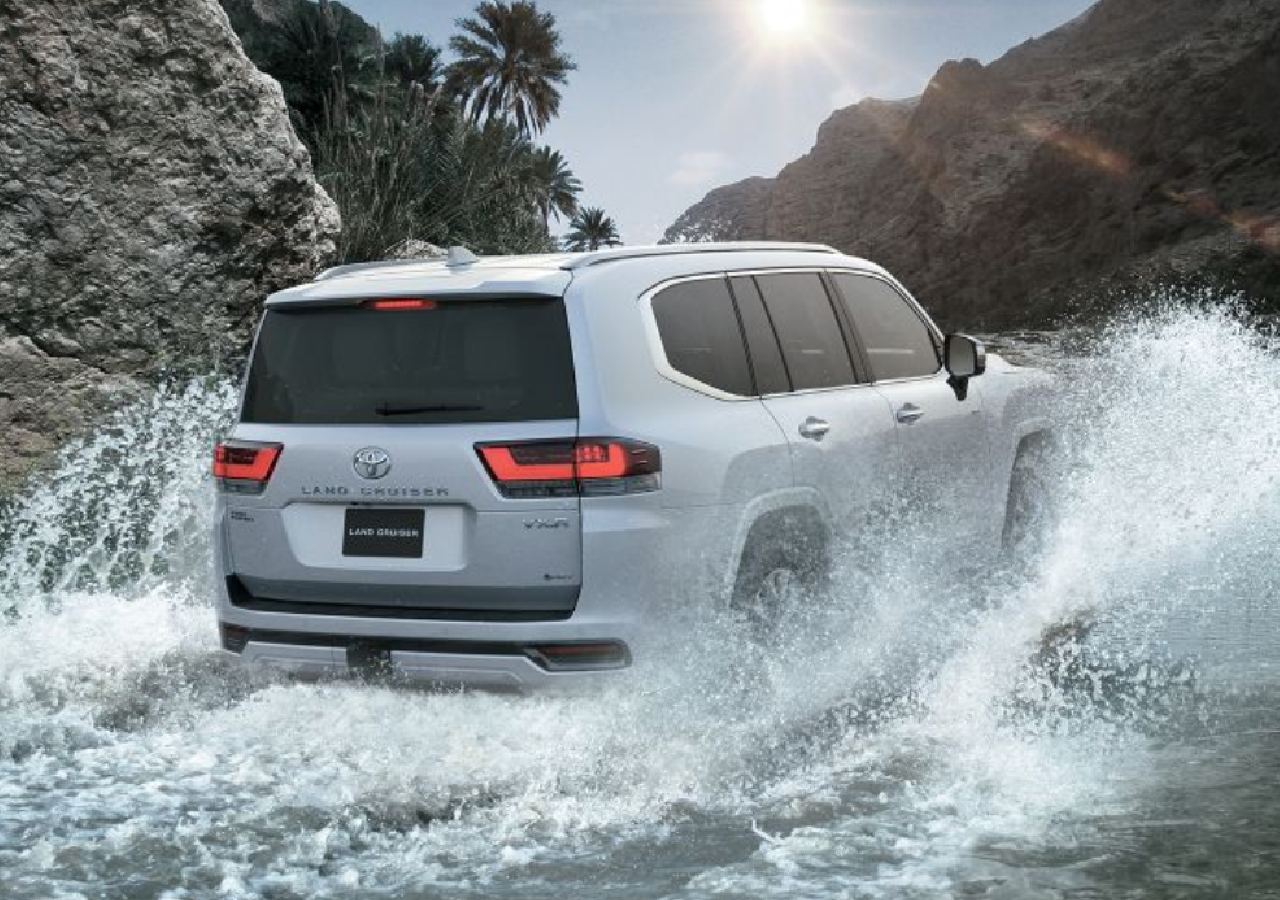 Toyota 2025 Land Cruiser Hybrid in the UAE as the first global market combining power & modern technology for sustainable mobility and superior performance
