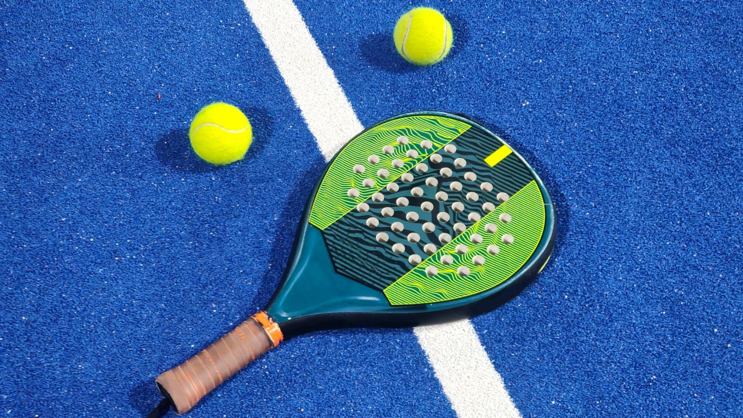 Perlengkapan - Padel
