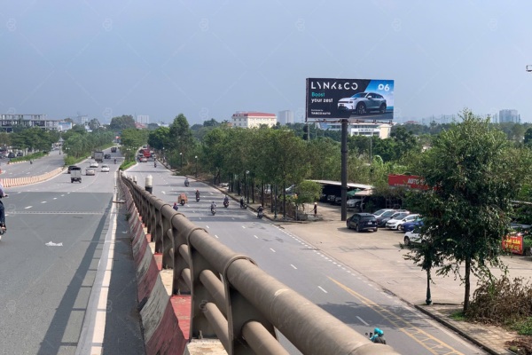 Billboard quảng cáo ngoài trời – “Chìa khóa” dẫn dắt quyết định mua hàng