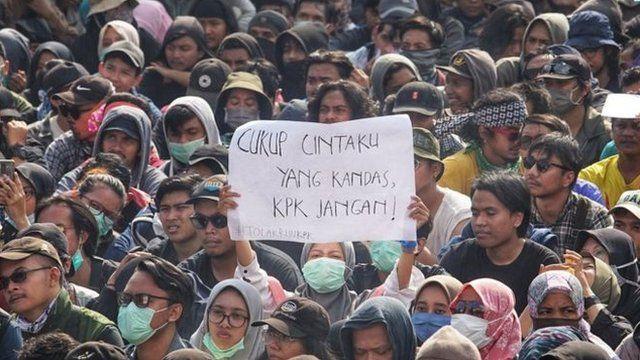 Aktivisme dan Gerakan Sosial