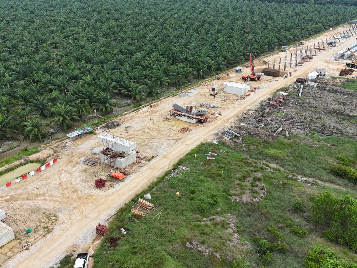 Jambatan Sungai Air Tawar