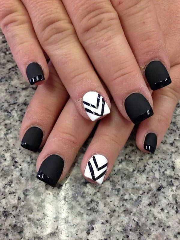 Simple Cute Black And White Nails: Elegant and Stylish Designs