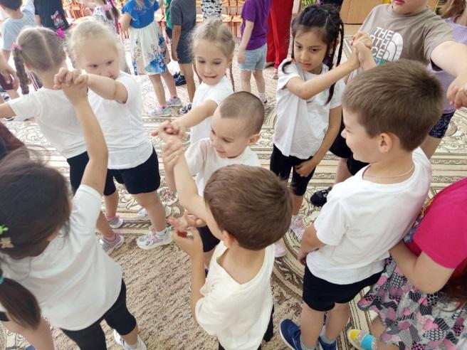 C:\Users\Пользователь\Desktop\photo_5370964407783388587_y.jpg