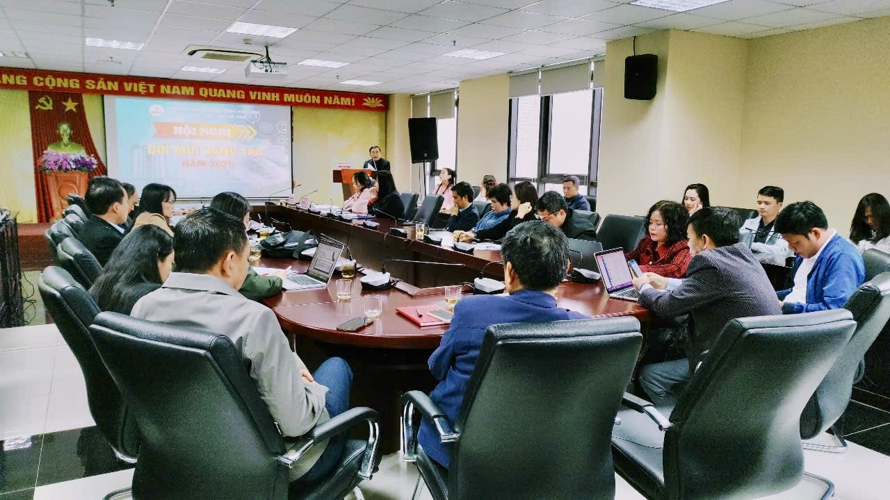 Hội nghị Đổi mới sáng tạo năm 2025 - Khởi động làn sóng chuyển đổi toàn diện tại Trường Đại học Hà Tĩnh
