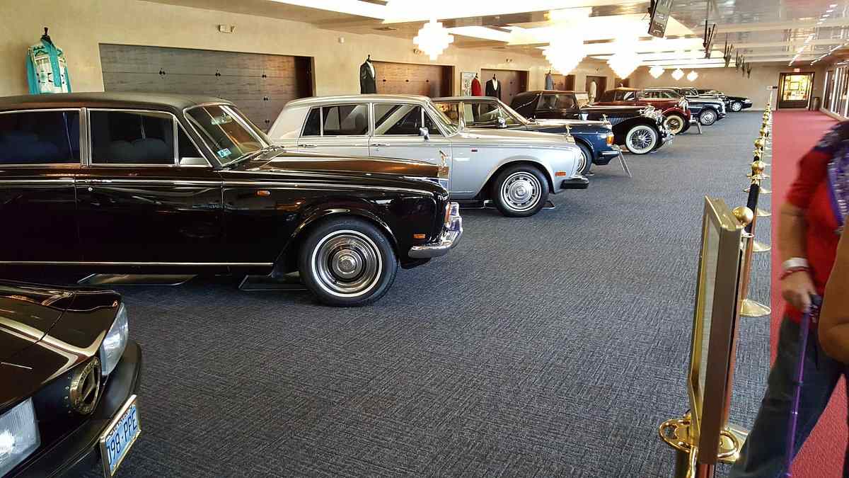Wayne Newton's Impressive Car Collection