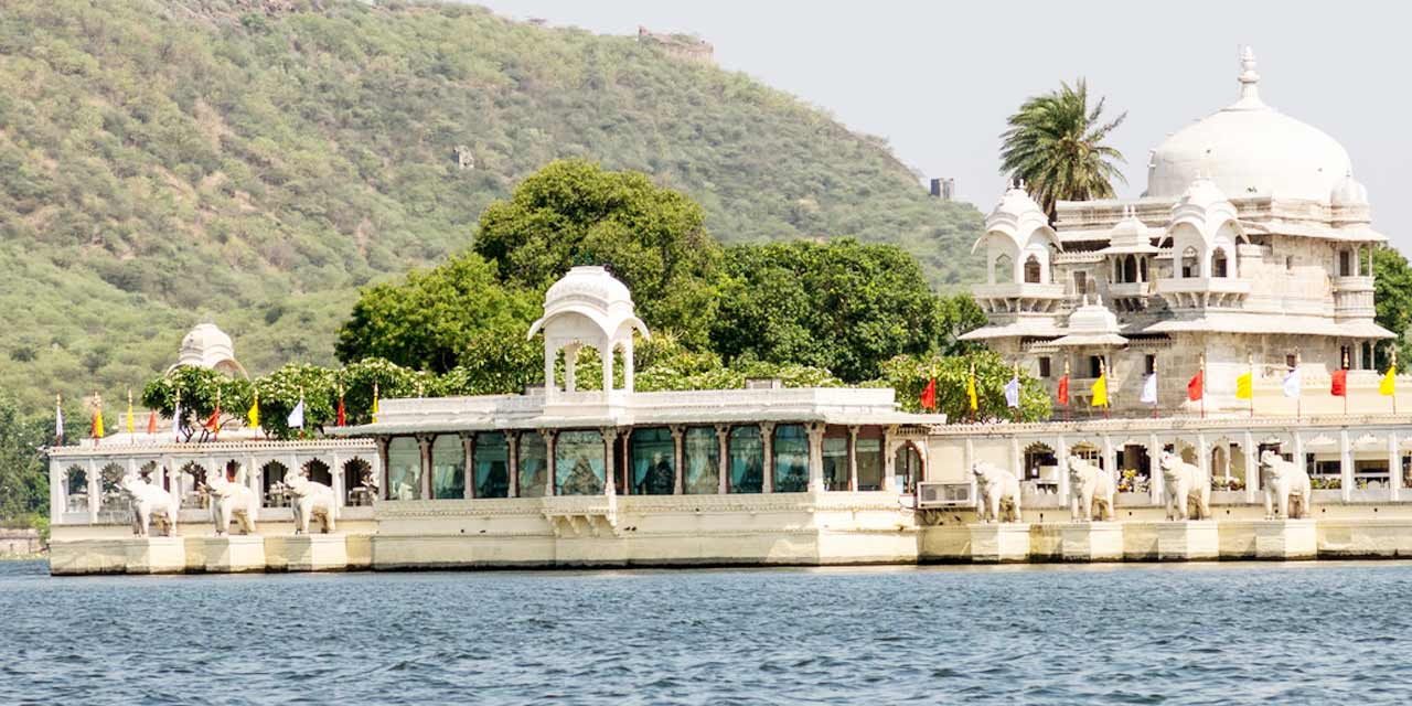 city palace udaipur

