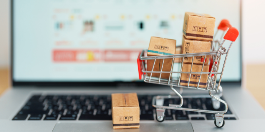 Để hoạt động bán lẻ theo yêu cầu đặt hàng qua bưu điện hoặc internet diễn ra thuận lợi, doanh nghiệp và cá nhân cần đảm bảo các điều kiện pháp lý