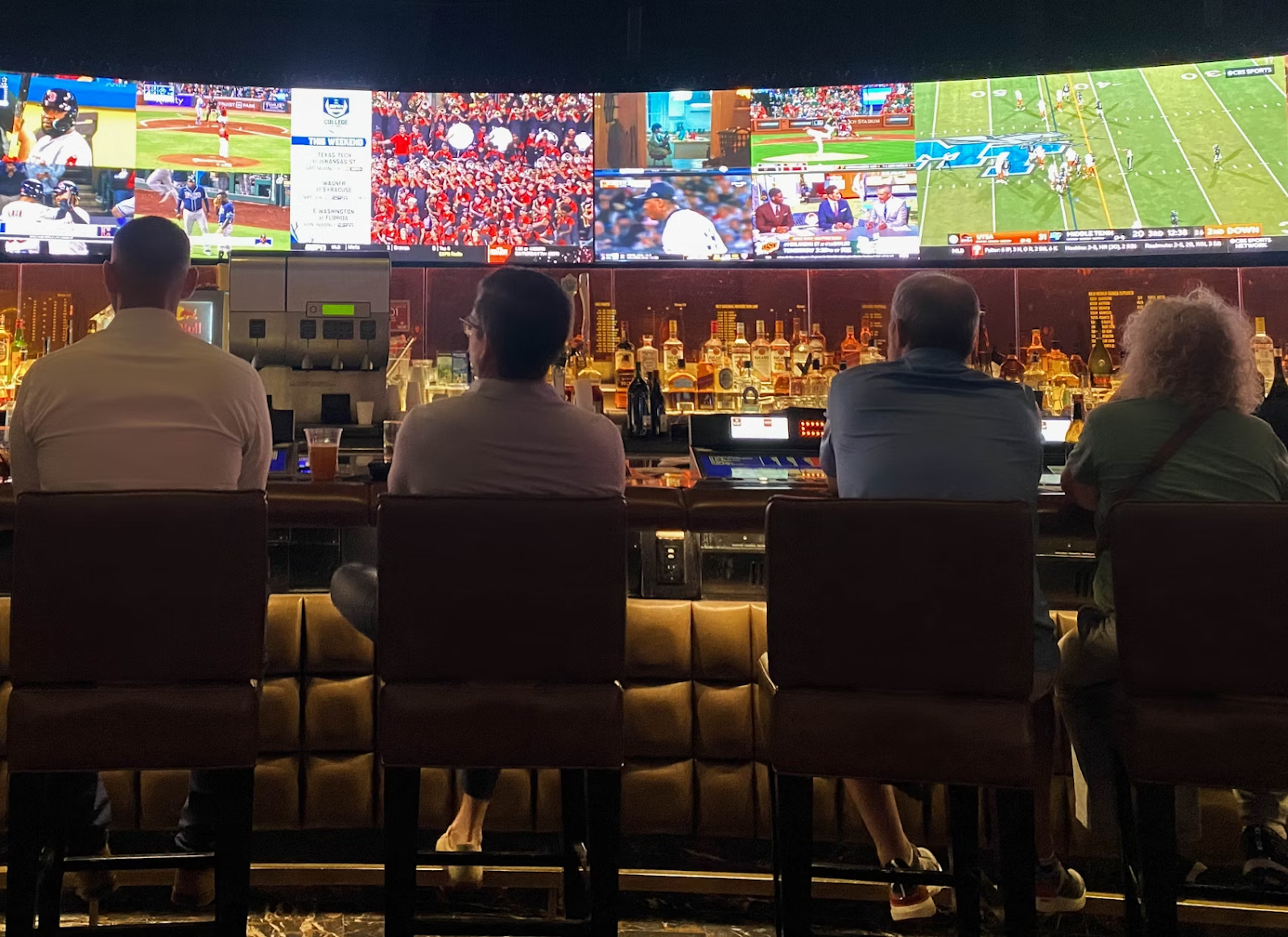 Navigating the Risks and Rewards of Sports Betting 1