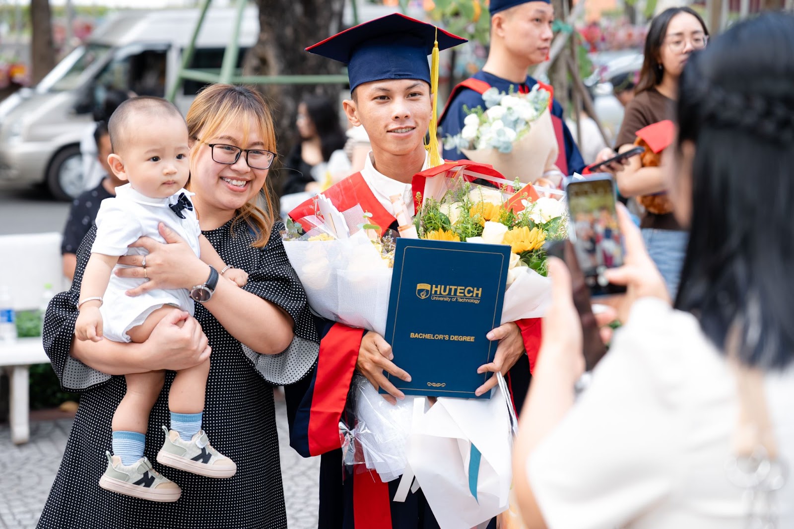 Lễ trao bằng tốt nghiệp Đợt 1 năm 2025 - Đón nhận thành công từ sự nỗ lực 15