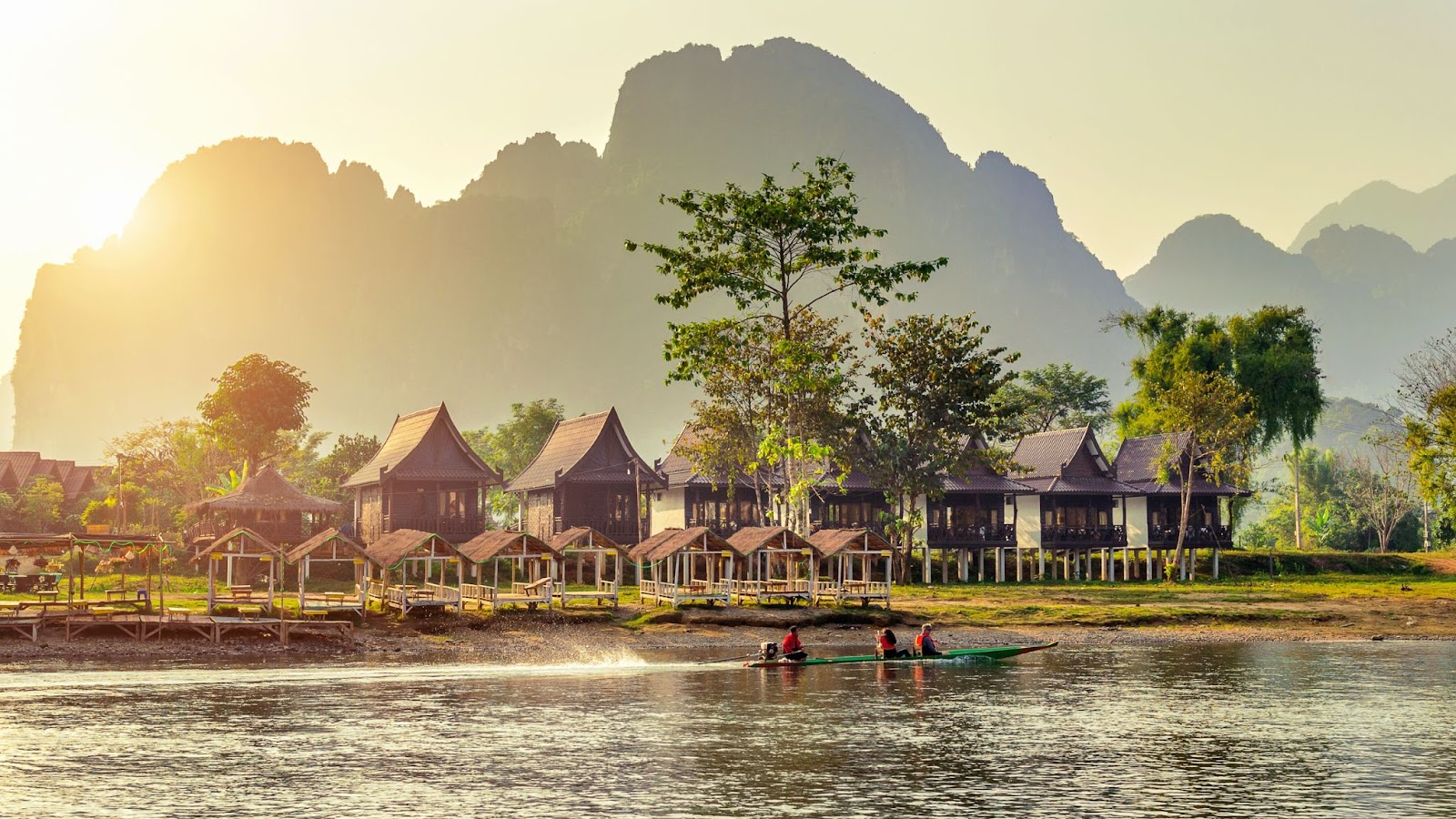 นครพนมพักที่ไหนดี