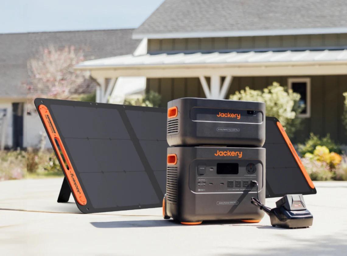 The Truth About Expandability in Solar Generators: Featuring the Jackery Solar Generator 2000 Plus
