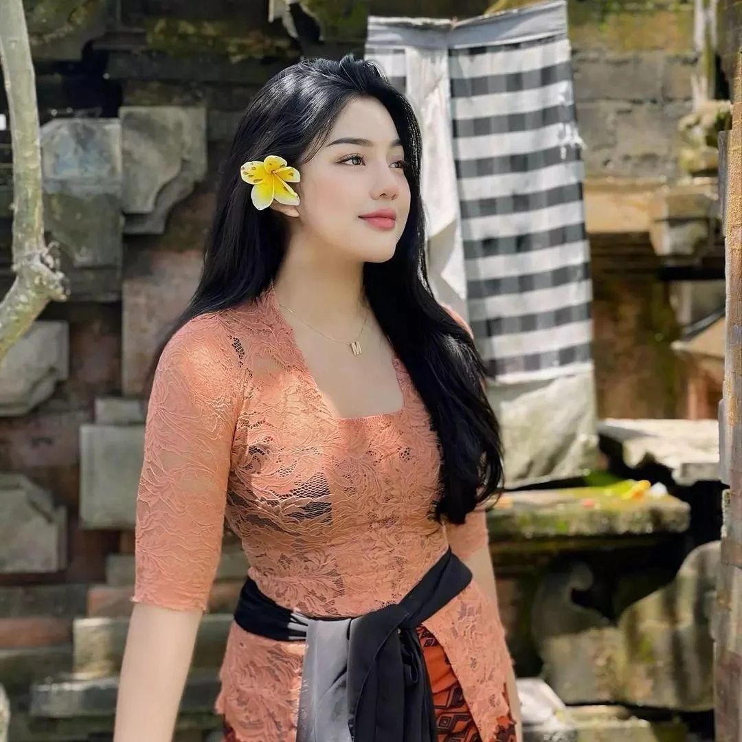 Cewek Indo Memesona dengan Kulit Eksotis, kulit eksotis, cewek cantik, wanita indo