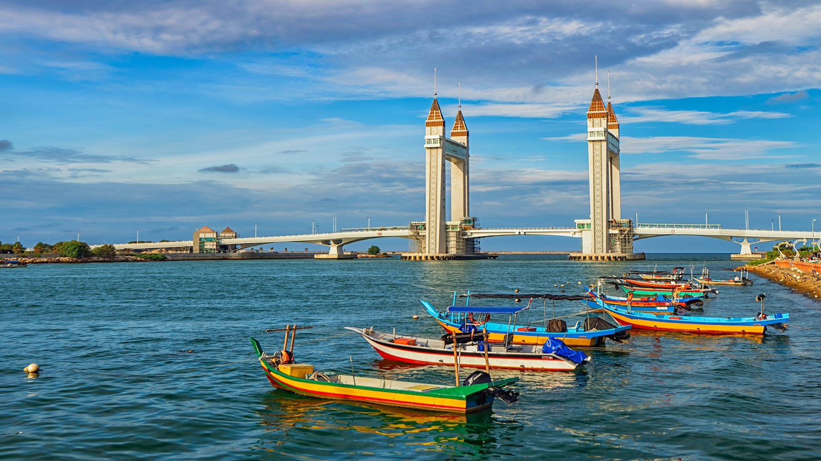 Scenic Routes to Explore with WAHDAH in Terengganu