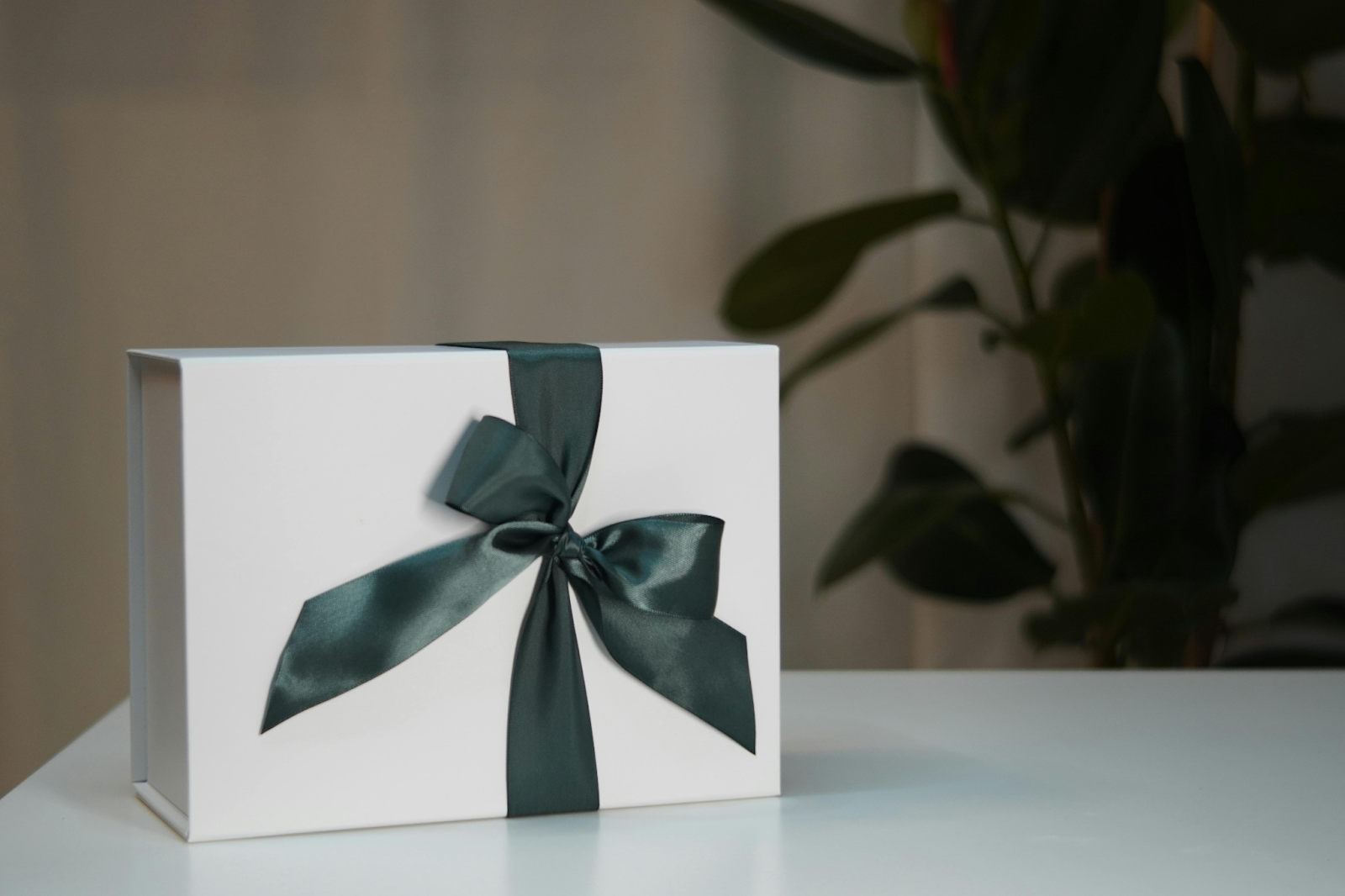 cashless gifting rules